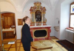 Ein Blick in die private Kapelle des Abtes.