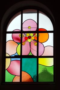 bringt Blumen