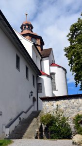 Kirche