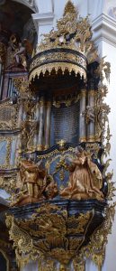 Das Stifterdenkmal.