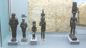 göttliche Figuren
