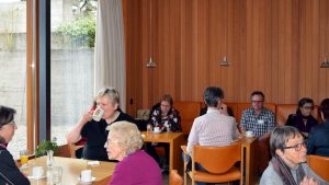 Beim Begrüssungskaffee