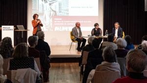 Podium mit Felix Senn, Elisabeth Bronfen, Winfried Bader